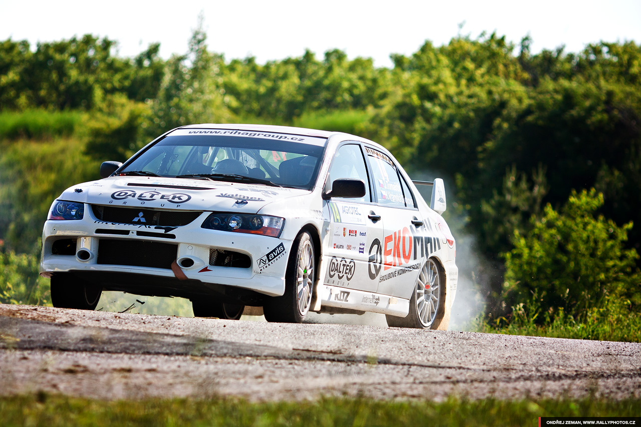 Mitsubishi Lancer EVO IX Rally