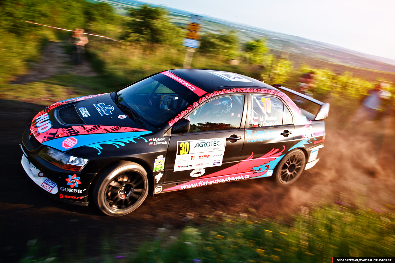 Mitsubishi Lancer Evolution IX Rally