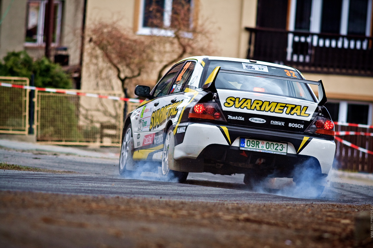 SHERON Valašská Rally 2010 - Martin Vlček - Mitsubishi Lancer EVO IX