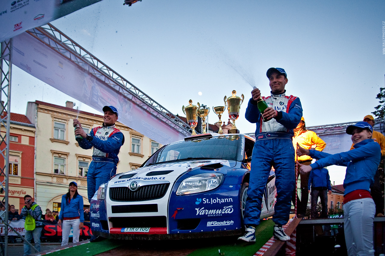 SHERON Valašská Rally 2010 - Pavel Valoušek - Škoda Fabia S2000